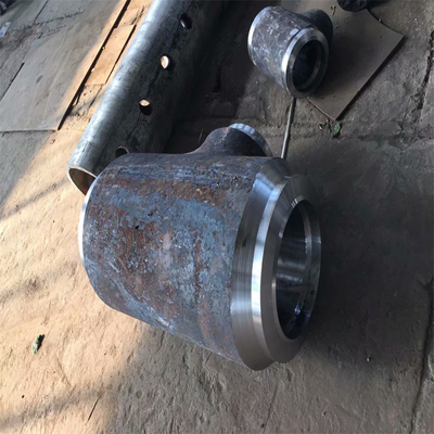 อุปกรณ์ท่อ Tee เท่ากับ ASTM A234 WPB Butt Weld Reducing Tee Customized
