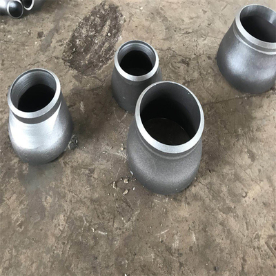 ANSI B16.9 ตัวลดจุดศูนย์กลางของเหล็ก JIS ASME B16.9 ข้อต่อลดแรงนอกรีตของเหล็กกล้าคาร์บอน