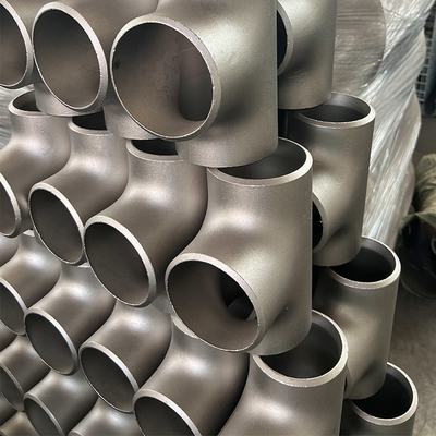 20 - 3000 มม. Tee เท่ากับ Sch 40 ดัดร้อน 20 มม. เหล็กกล้าคาร์บอน Flanged Tee