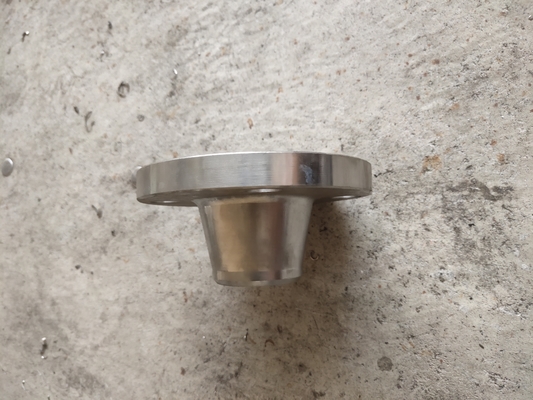 เหล็กกล้าคาร์บอนปลอมแปลงเหล็กกล้าไร้สนิมชั้นเชื่อมคอรุ่น 900 DN200 ANSI ASME Series
