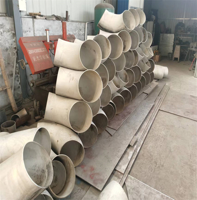 Asme B16.9 ข้อศอกท่อเหล็กคาร์บอน 90 องศา 45 องศา A234 Wpb ฟิตติ้ง